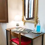 Maison Orange